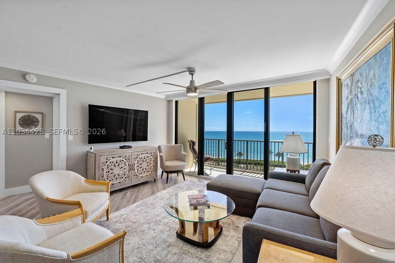 Property Photo:  200 Ocean Trail Way 602  FL 33477 
