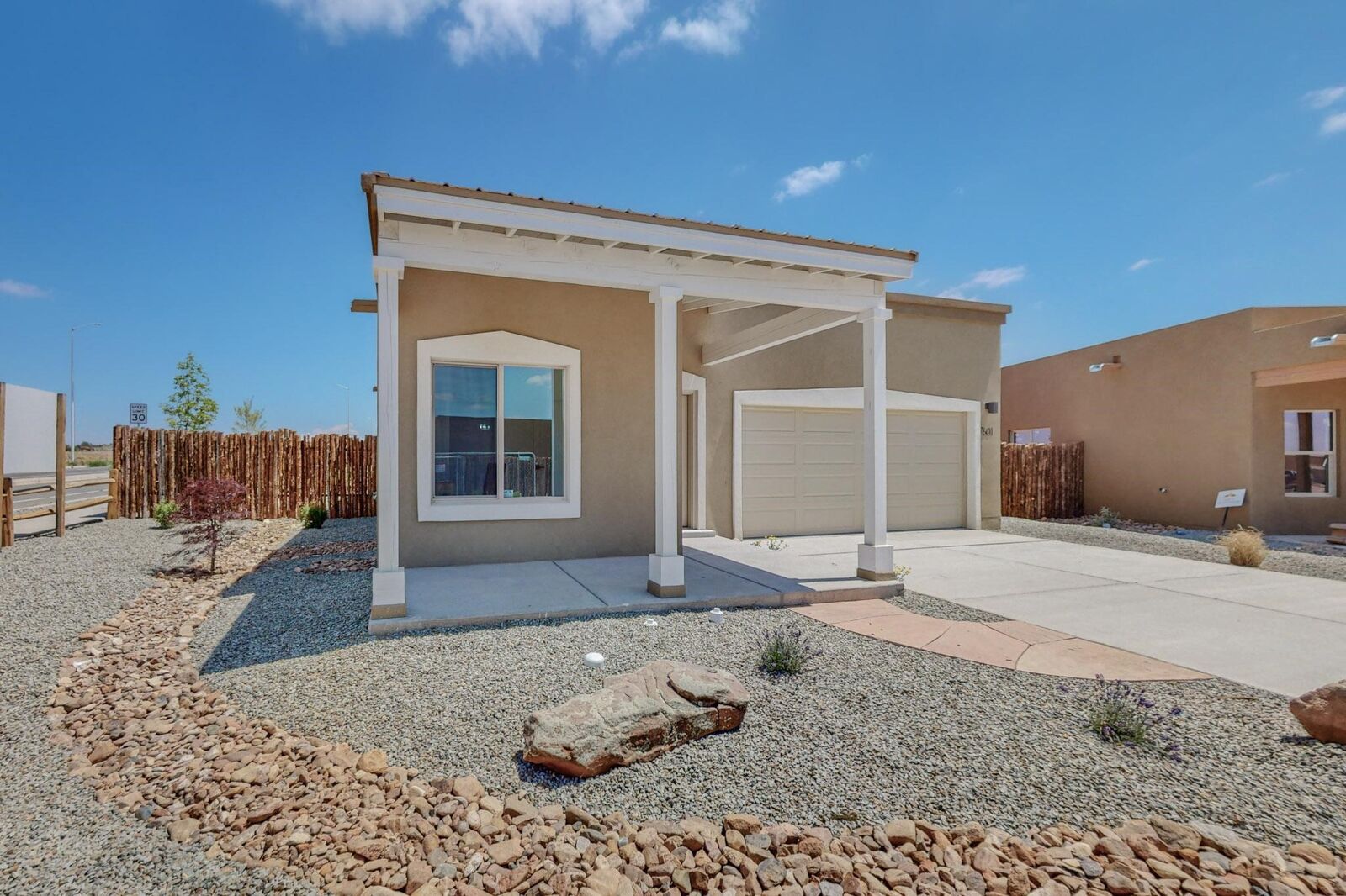 Property Photo: 7601 Arroyo Oeste Lane NM 87507
