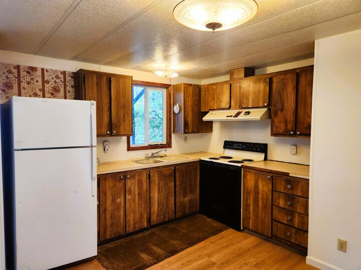Property Photo:  3827 B 25 S. Hwy  WA 99131 