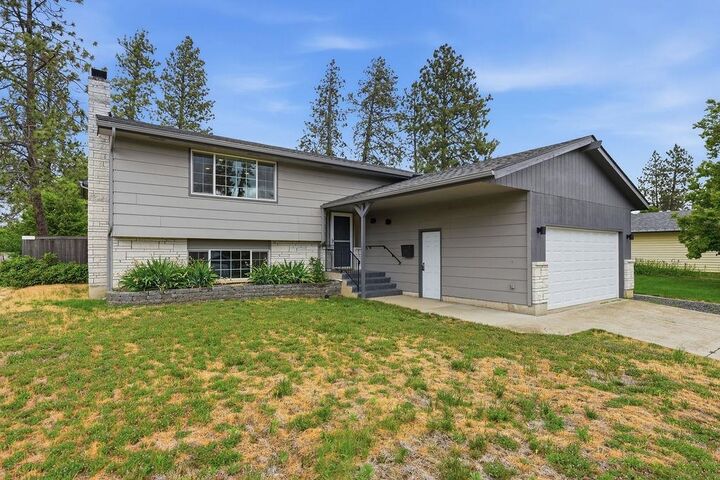 Property Photo:  1405 E 35th Ave  WA 99203 