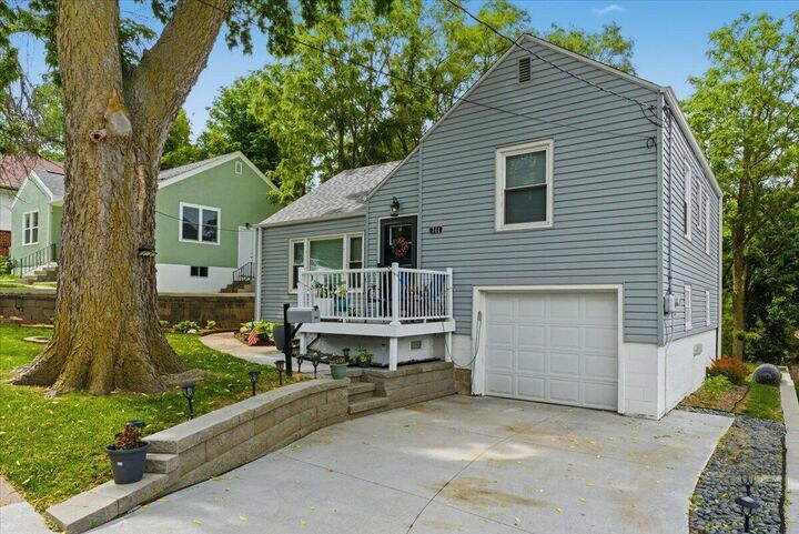 Property Photo: 344 Frank Street IA 51503
