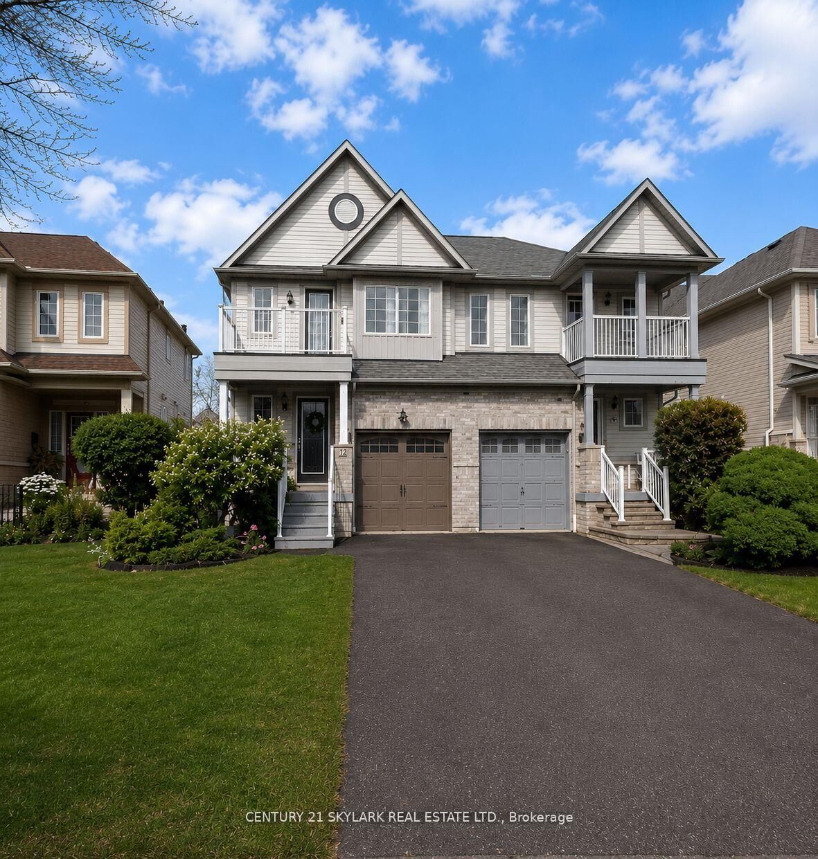 Property Photo: 12 Carrington Place ON L1R 3E9