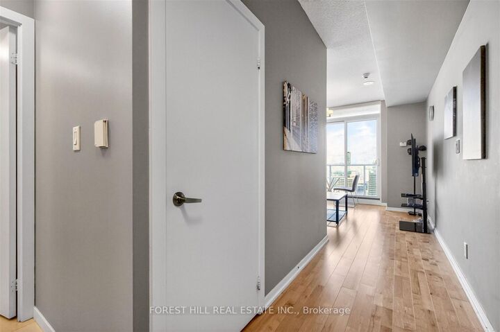 Property Photo: 65 Bremner Boulevard 4607 ON M5J 0A7
