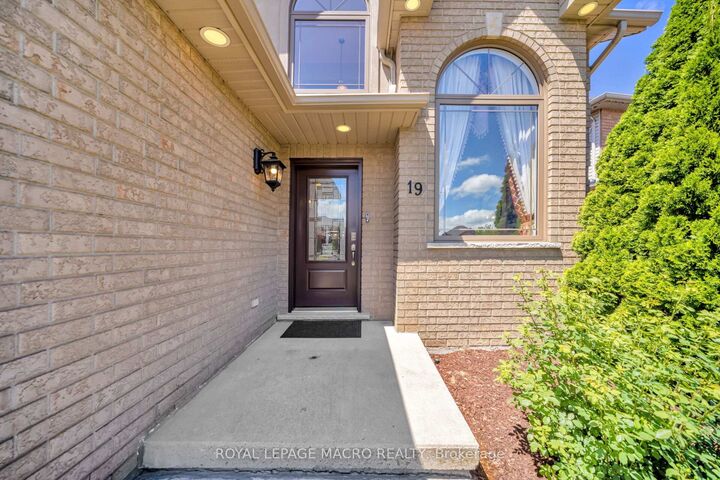 Property Photo: 19 Sonata Avenue ON L9C 7T9