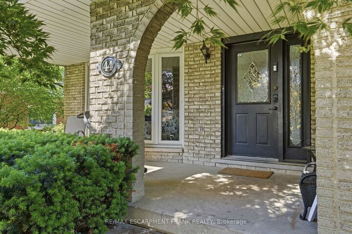 Property Photo: 44 San Paulo Drive ON L9C 5L2