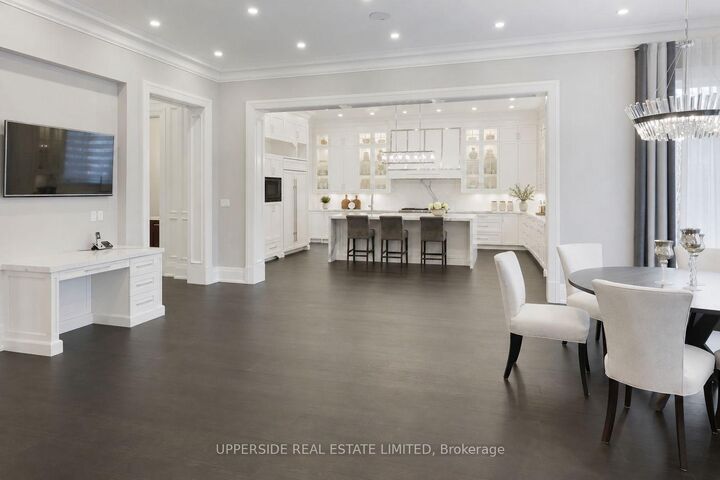 Property Photo: 28 Thornridge Drive ON L4J 1C6
