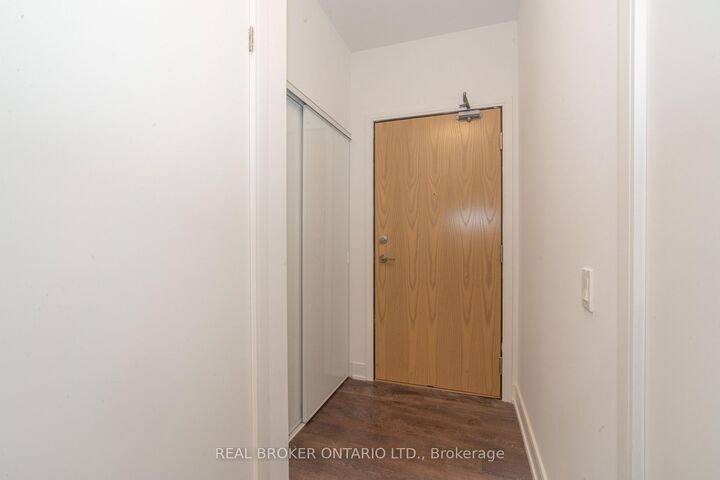 Property Photo:  1350 Ellesmere Road 327  ON M1P 0G6 