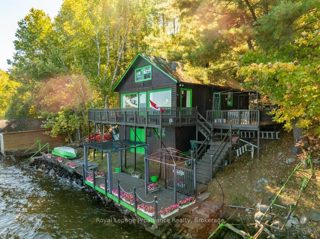 Property Photo: 103 North Mazinaw Road ON K0H 1K0
