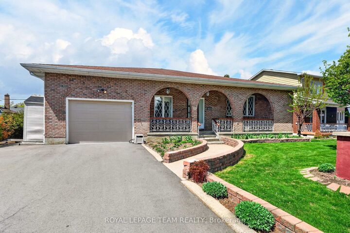 Property Photo: 33 Norice Street ON K2G 2X3