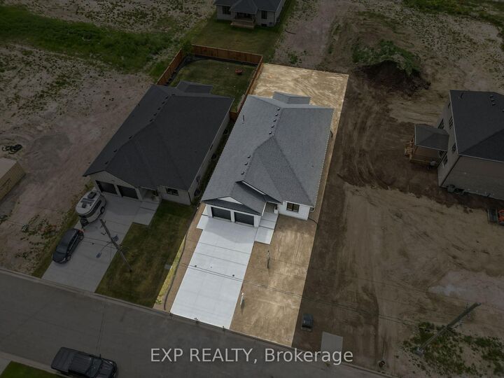 Property Photo: 404 Erie Street ON N0M 2S0