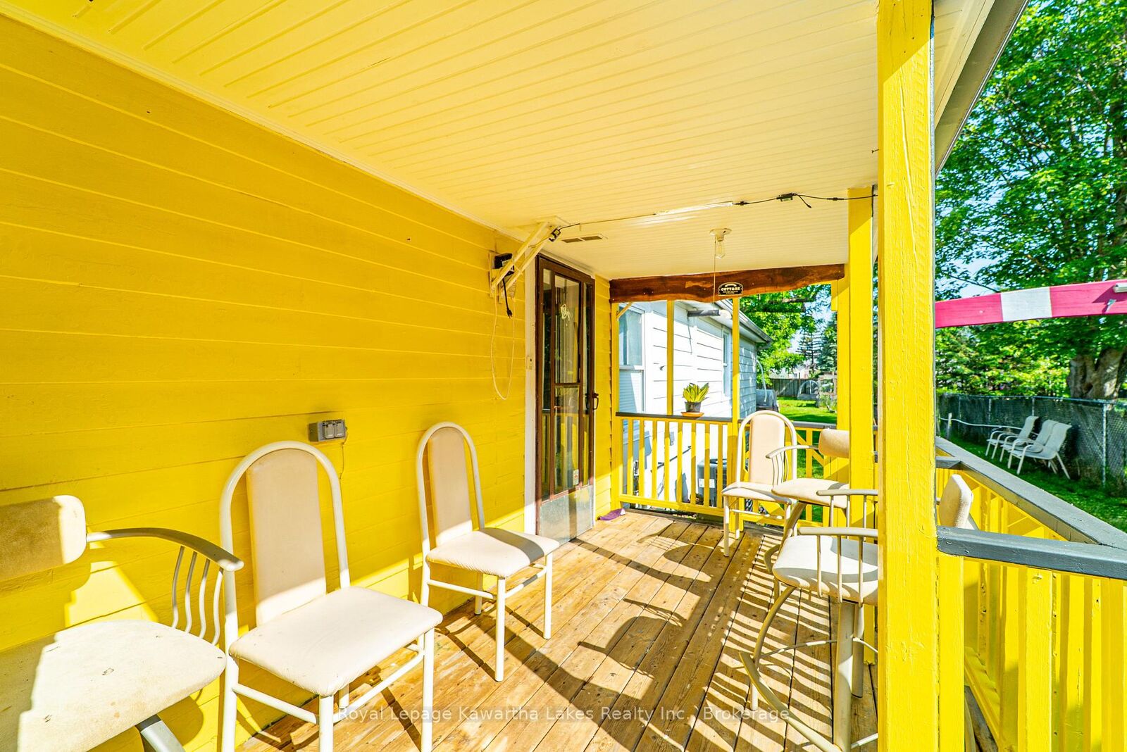 Property Photo: 36 Melbourne Street W ON K9V 2S8
