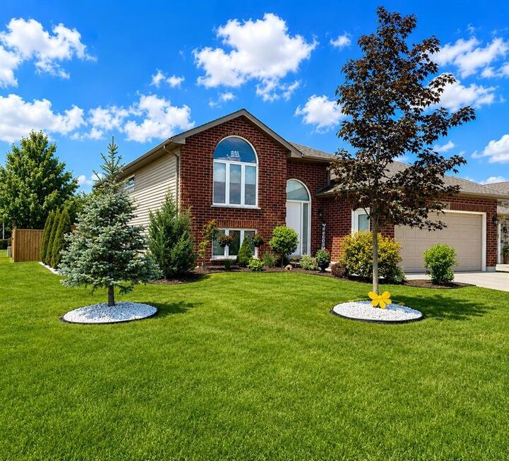 Property Photo: 287 Evergreen Trail ON N0N 1R0