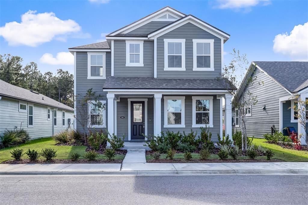 Property Photo: 616 Palmetto Place FL 32097