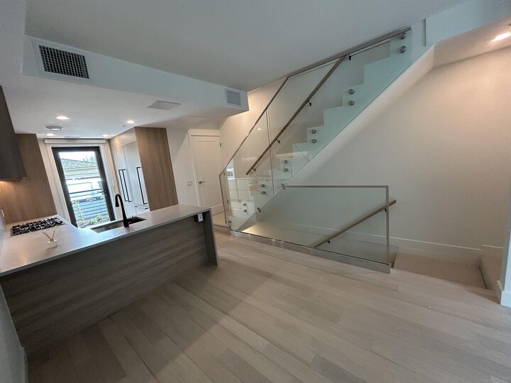 Property Photo:  6284 Oak Street  BC V6M 2W4 