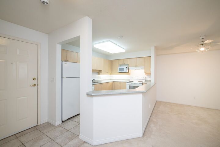 Property Photo:  15150 29A Avenue 104  BC V4P 3B1 