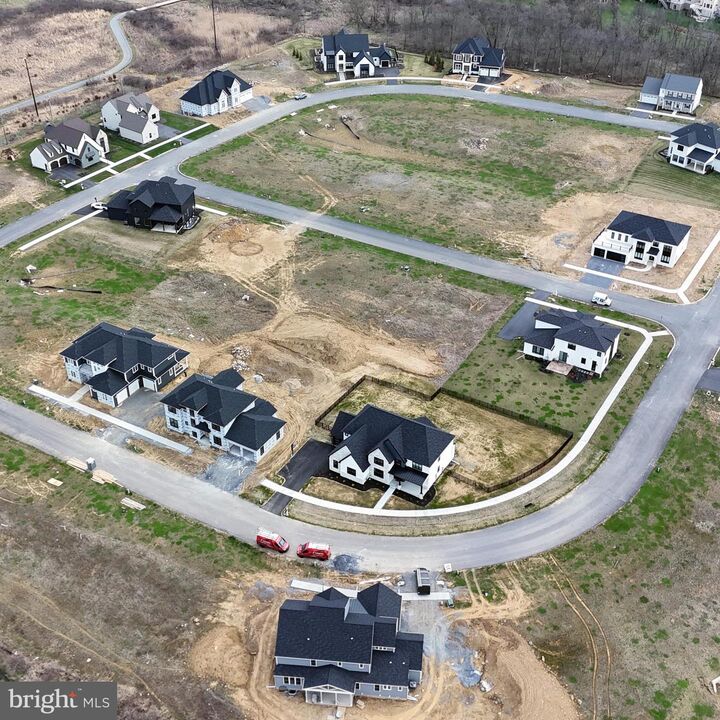 Property Photo:  530 Dolly Drive  PA 17601 