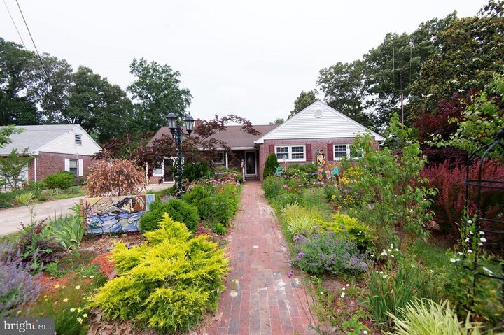 Property Photo:  505 Edlon Park Drive  MD 21613 