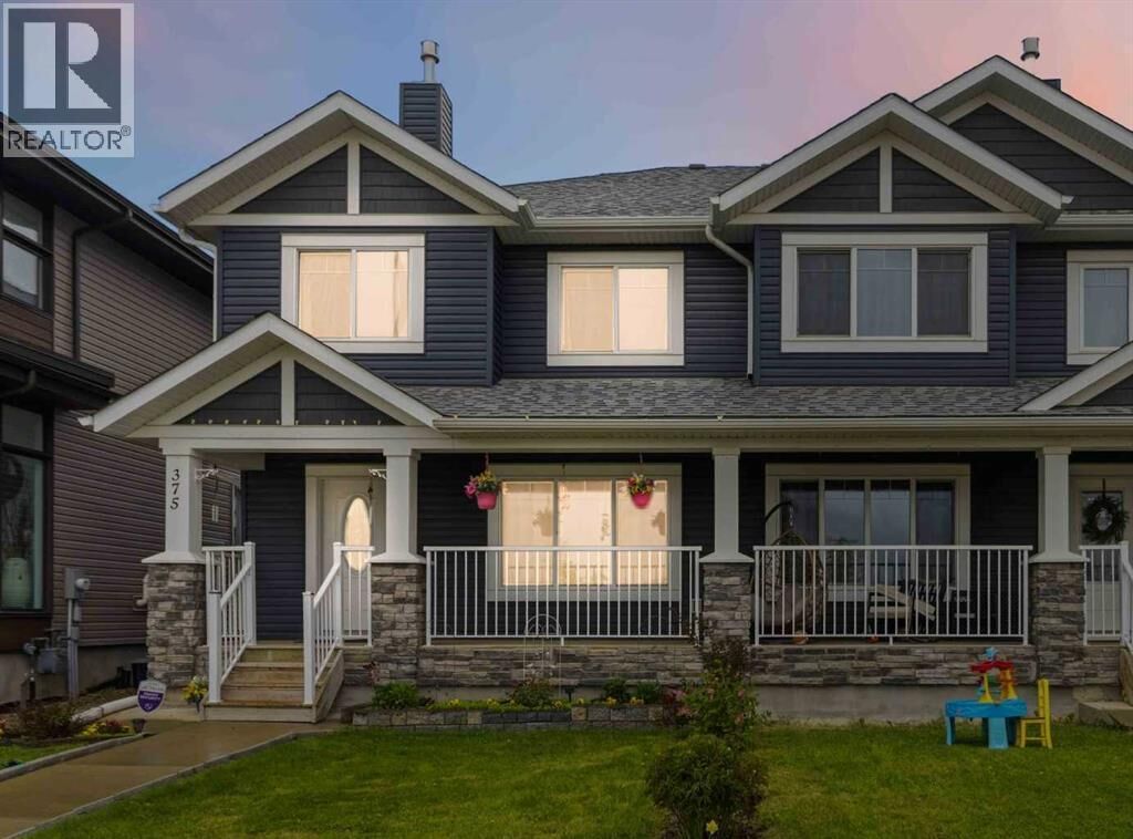 Property Photo:  375 Prospect Drive  AB T9K 0T8 
