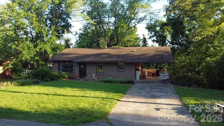 Property Photo:  107 Conley Street  NC 28655 