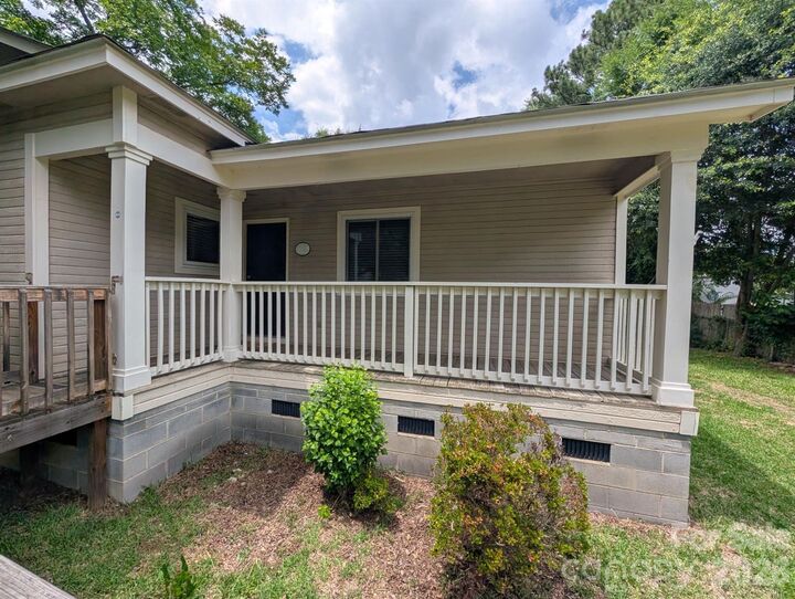 Property Photo:  2065 Neely Store Road  SC 29730 