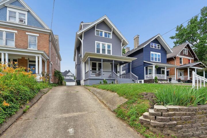 Property Photo: 2249 Monroe Avenue OH 45212