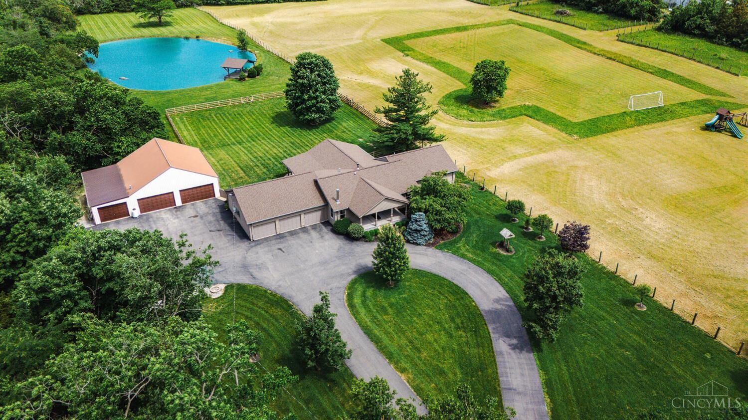Property Photo: 464 Gates Road OH 45013