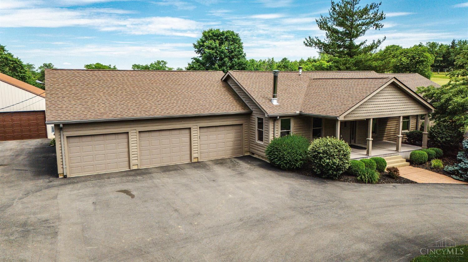 Property Photo:  464 Gates Road  OH 45013 