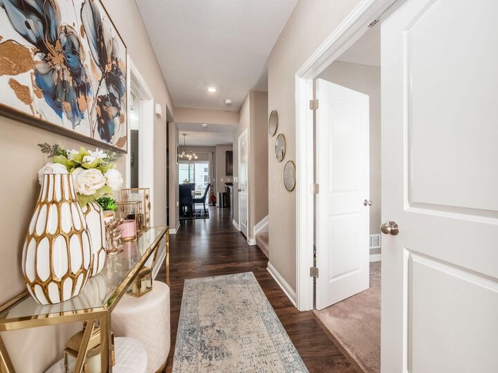 Property Photo: 6856 Morningside Heights Place OH 43081