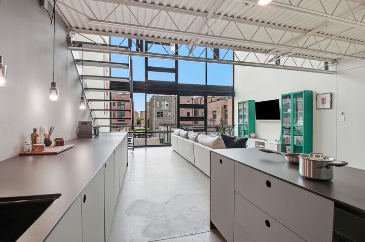 Property Photo:  367 Auden Avenue  OH 43215 