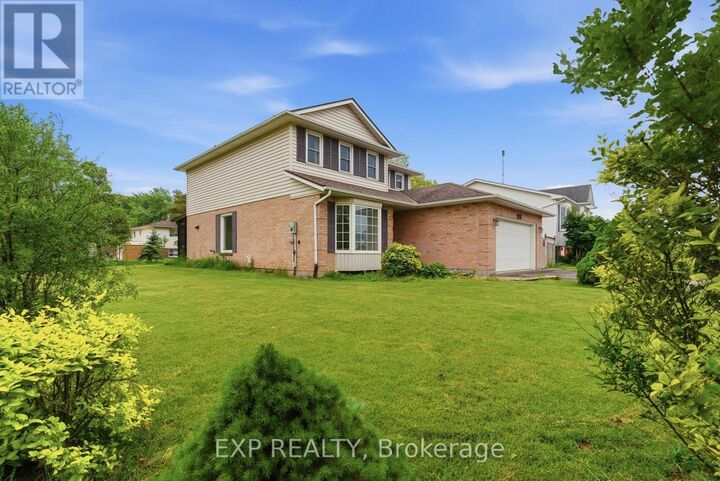 Property Photo: 3722 Sussex Lane ON L0S 1S0