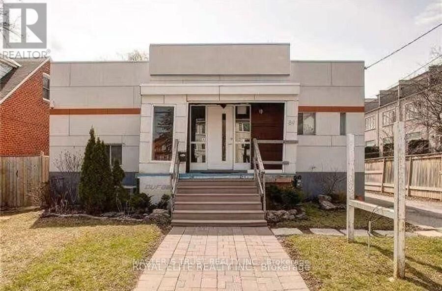 Property Photo:  89 Finch Ave East Avenue  ON M2N 4R4 