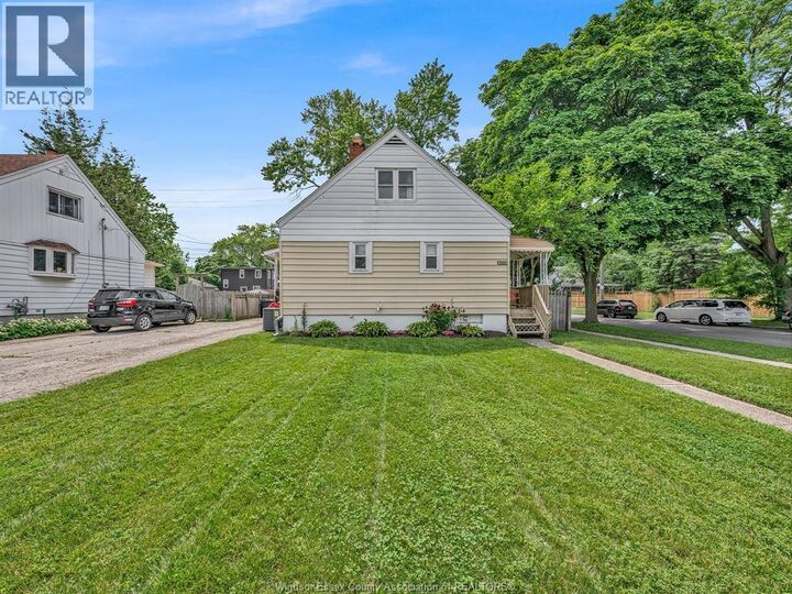 Property Photo: 1803 Ellrose ON N8W 4T7