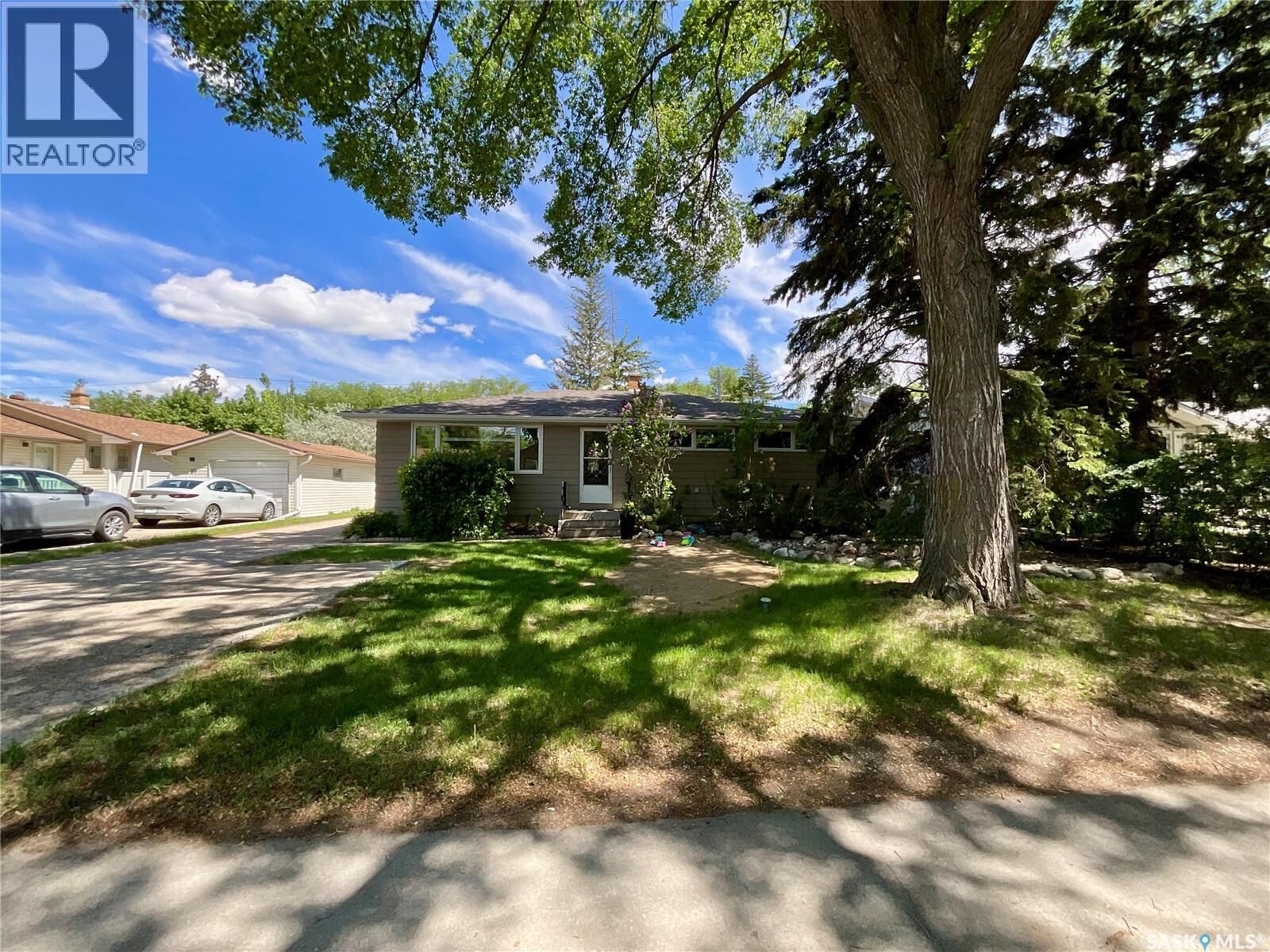 Property Photo: 85 Bobolink Bay SK S4S 4K2