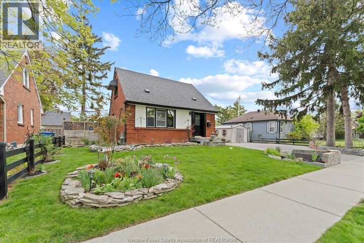 Property Photo: 1086 Villaire Avenue ON N8S 2J8