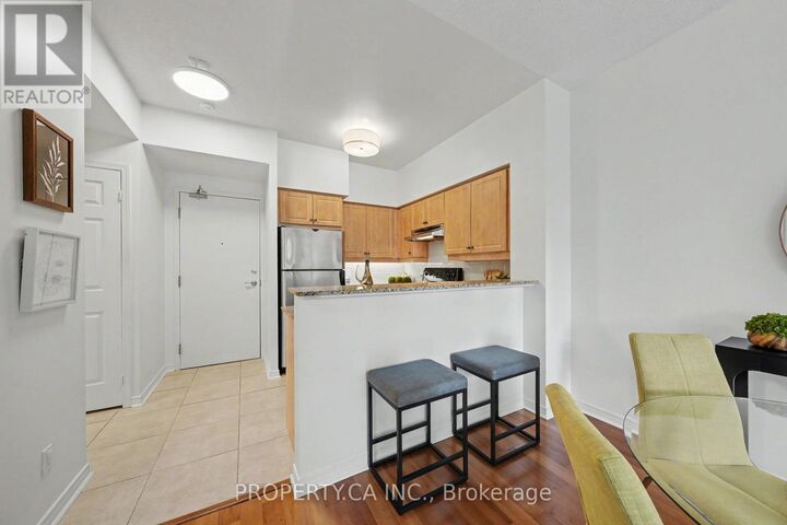 Property Photo:  451 Rosewell Avenue 209  ON M4R 2B6 