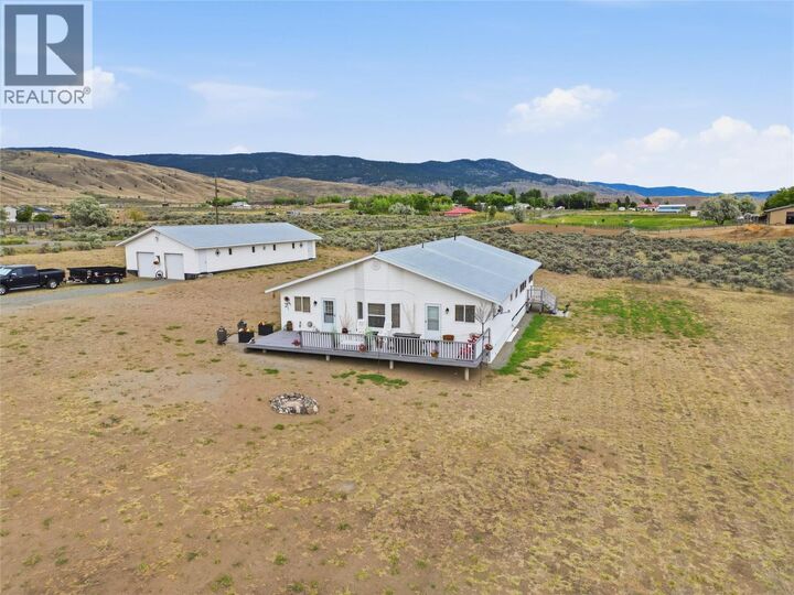 Property Photo: 6584 Pinecrest Drive BC V0K 2P0