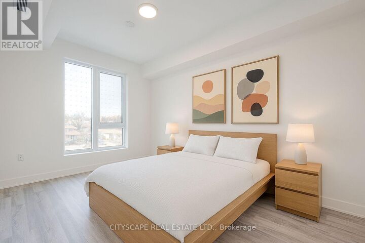 Property Photo: 858 Dupont Street 221 ON M6G 0C1