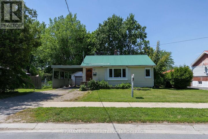 Property Photo:  734 Portsmouth Avenue  ON K7M 1W5 