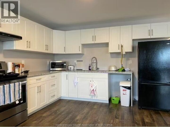 Property Photo:  363 Curry Avenue L3  ON N9B 2B6 