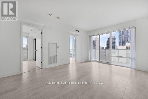 Property Photo:  501 Yonge Street 1309  ON M4Y 0G8 