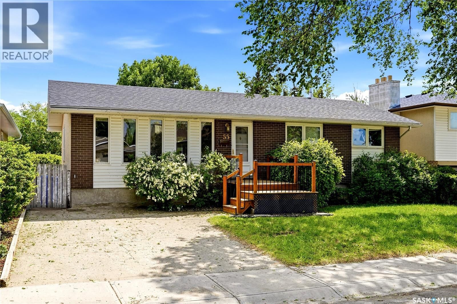 Property Photo:  55 Kennedy Crescent  SK S4R 6G3 