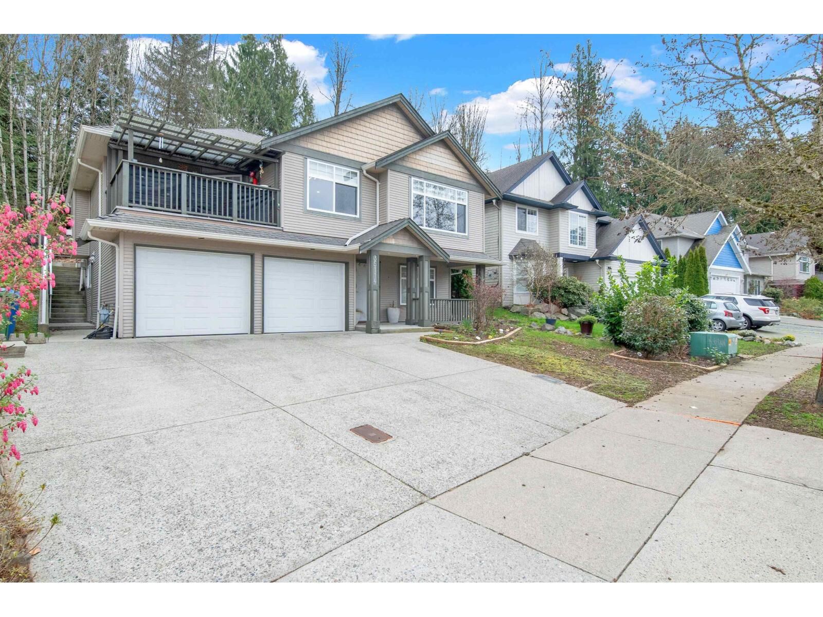 Property Photo:  35114 Laburnum Avenue  BC V2S 8K3 