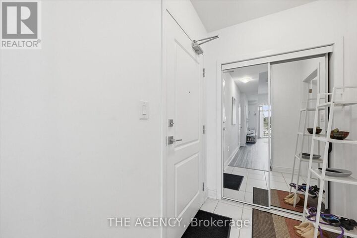 Property Photo:  450 Dundas Street East 101  ON L8B 1Z2 