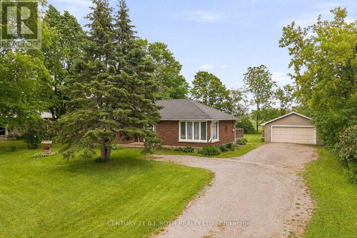 Property Photo: 4964 Highway 12 East, RR 7 Highway ON L3V 8C8
