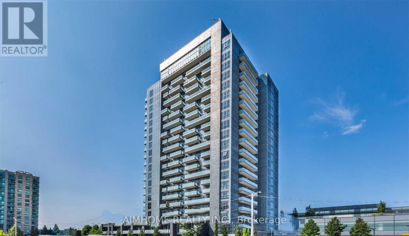 Property Photo: 55 Oneida Crescent 811 ON L4B 4T9