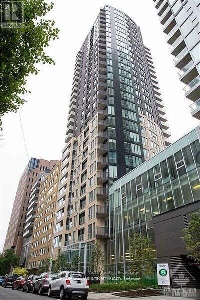 Property Photo:  40 Nepean Street 2201  ON K2P 0X5 