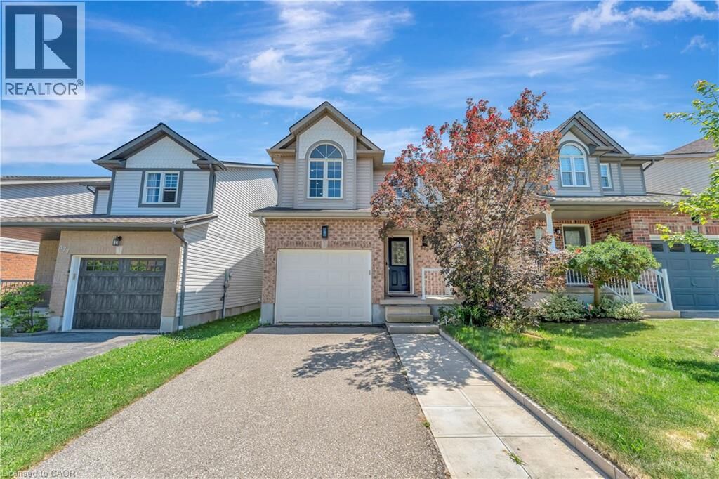 Property Photo:  479 Trembling Aspen Avenue  ON N2V 2T4 