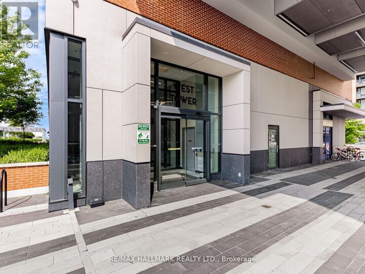Property Photo:  99 Eagle Rock Way 322  ON L6A 5A7 