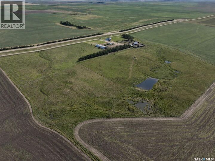 Property Photo:  Stonehenge Acreage  SK S0H 0B0 