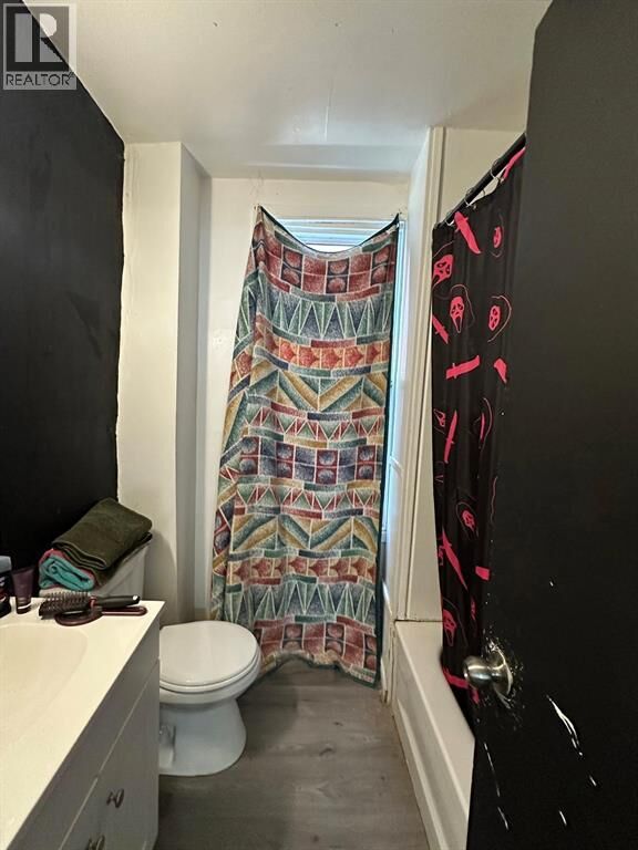 Property Photo:  234 Lochiel Street  ON N7T 4E1 